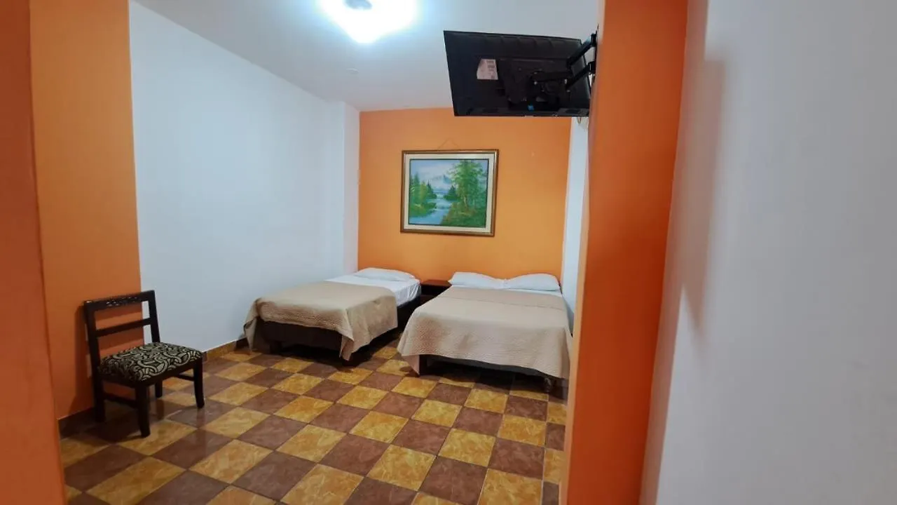 Hostal Brussellas Guayaquil Pensión